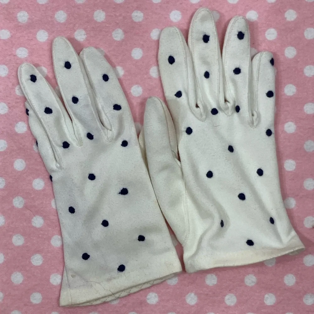 Polka Dot Gloves